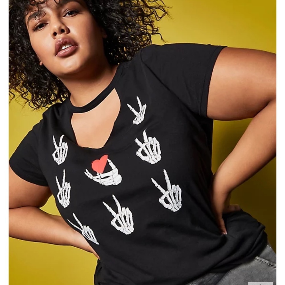 Torrid Lovesick Black Peace Skeleton Choker Tee